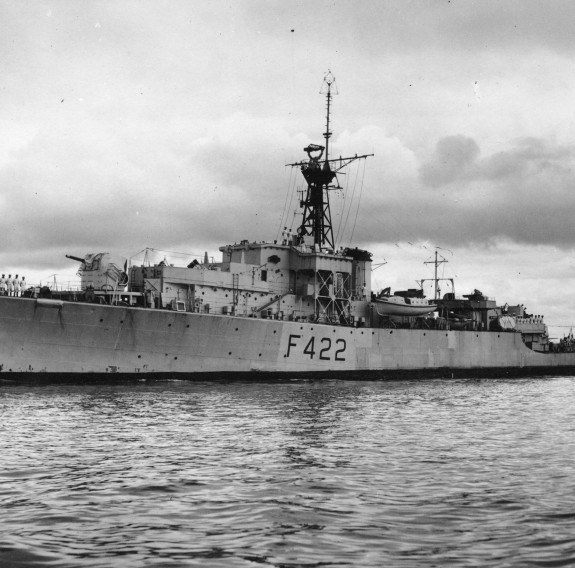 A black and white photo of HMNZS Hawea.