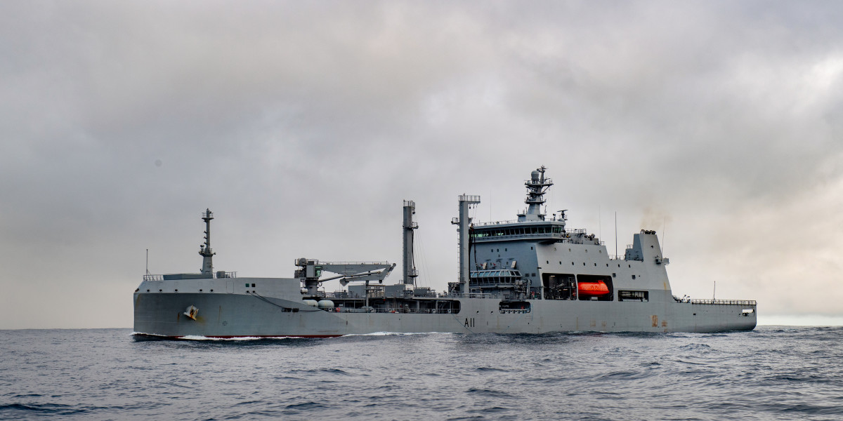 ニュージーランド海軍 補給艦 アオテアロア スコードロン hq720.jpg?sqp=-
