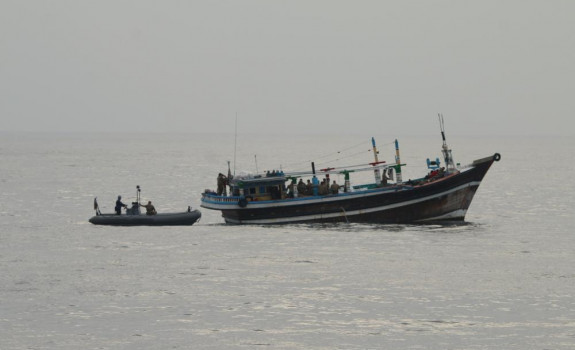 CMF used seaboat and dhow 1000w q75