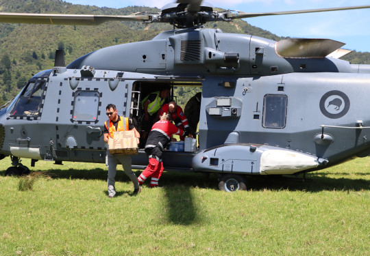 No. 3 Squadron delivers aid and electrical workers to boost Northland communities