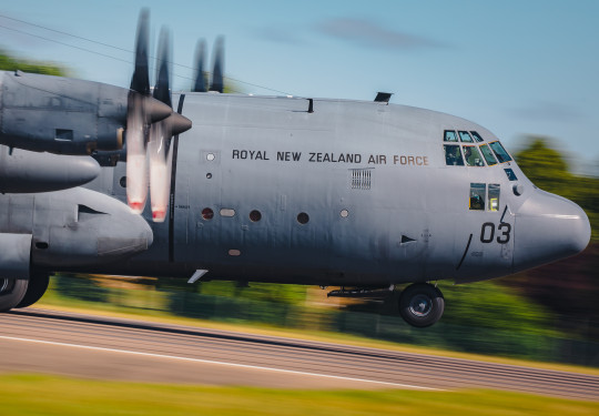 Hercules and Air Force personnel return from mission in support of Ukraine  - New Zealand Defence Force