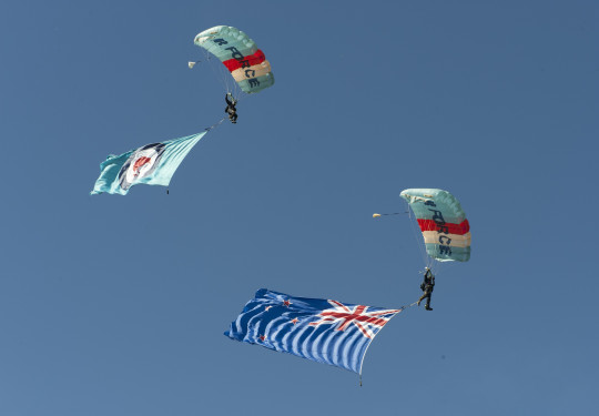 Parachute 1