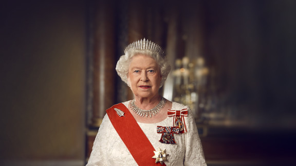 QE2