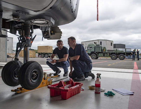 No. 3 Squadron prepare to deploy to Tonga with two NH90 helicopters.