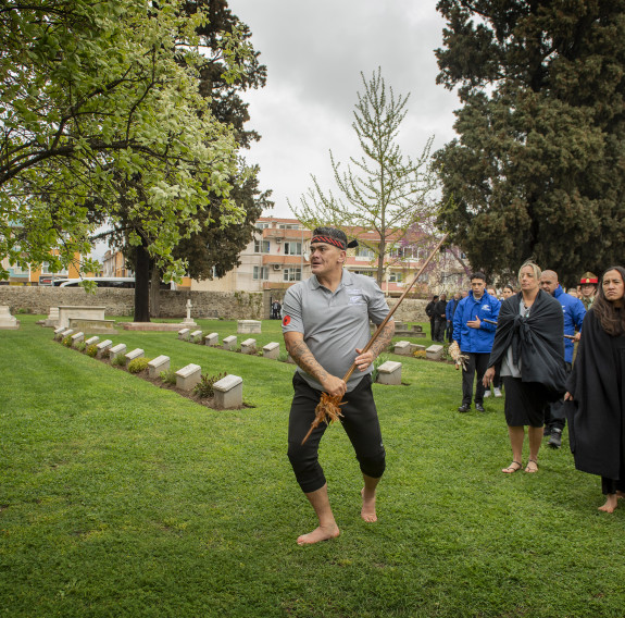During the ceremony, The NZDF Māori Cultural Group led the group in waiata and prayer.