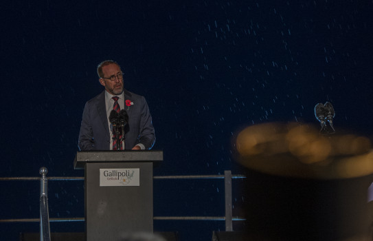 Minister of Defence Andrew Little delivers the commemorative address