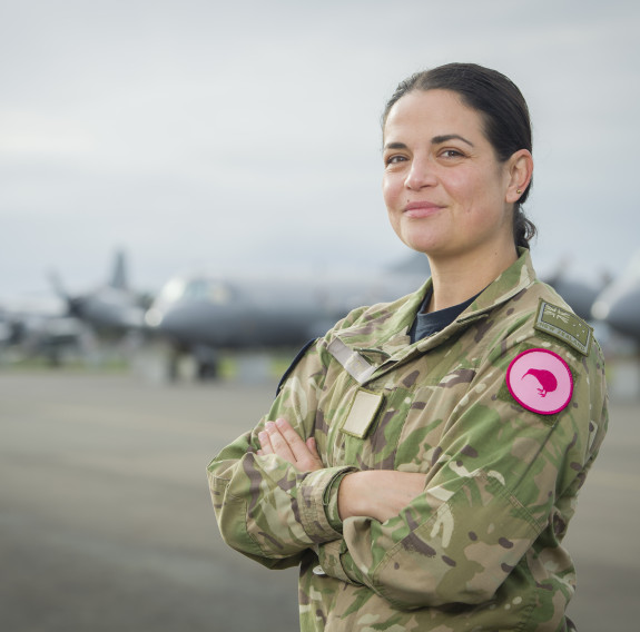 Aircraftman Yolandi Cook wearing the Kiwi Pink Patch.