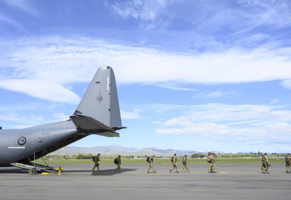 20251009 NZDF H1060583 040