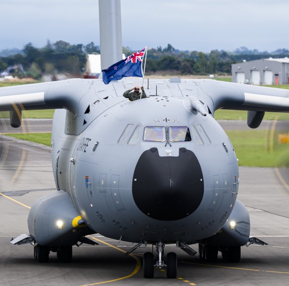 20251107 NZDF U1073704 027