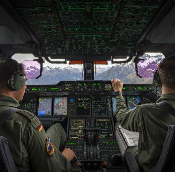 20251112 NZDF U1073704 005