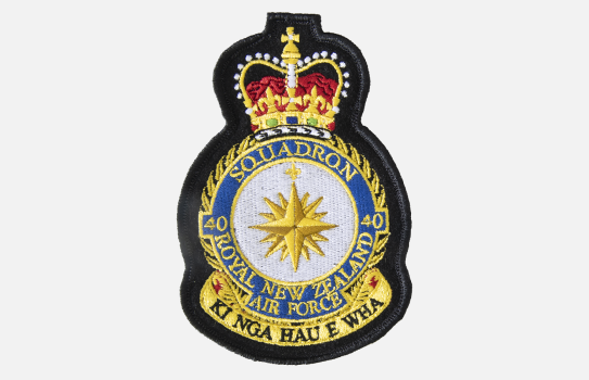 40 sqn badge