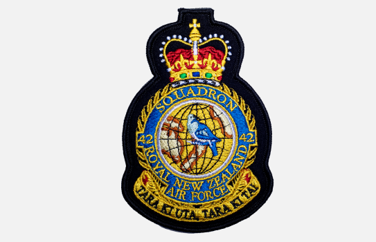 42 sqn badge