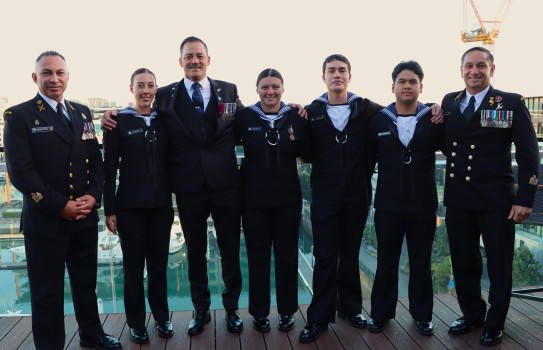 Royal New Zealand Navy Command Warrant Officer Darren Crosby, former New Zealand Army Special Air Service soldier and Victoria Cross recipient, Willie Apiata and RNZN Warrant Officer Lance Graham with sailors