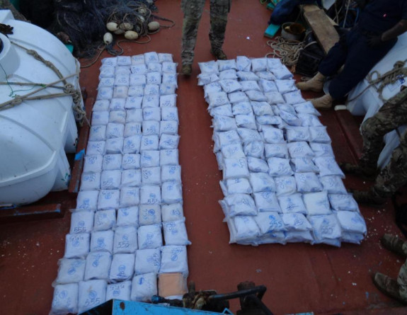 CMF used drug haul 1000w q75