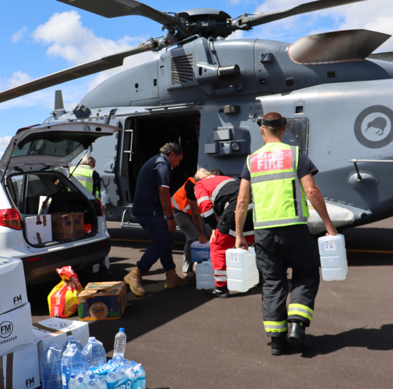 No. 3 Squadron hosted Far North Mayor Moko Tepania on board an Airforce NH90 helicopter as it undertook a reconnaissance flight and supply deliveries to the Hokianga community