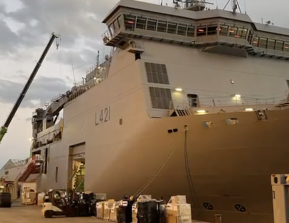 MAN unloading in Napier