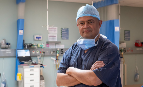 Normally a breast cancer surgeon, Burton King is also a major in the NZ Army Reserve Force and has deployed around the world to use his surgical skills