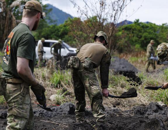 NZDF EOD personnel prepare pits for the safe disposal of unexploded ordnance in Rabaul