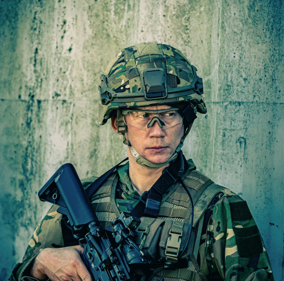 Private Tim Berry takes part in security and stability operations training with at 5/7 Battalion, Royal New Zealand Infantry Regiment.