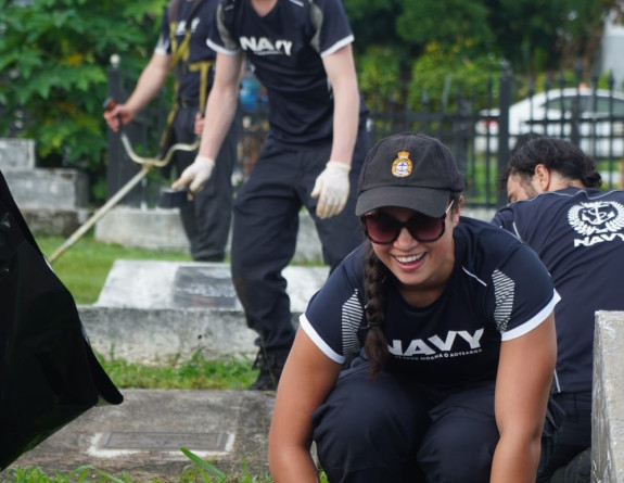 Our personnel maintain and clean the graves of New Zealand service people buried in Samoa.