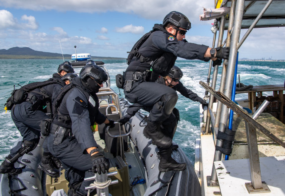 specialist boarding teams